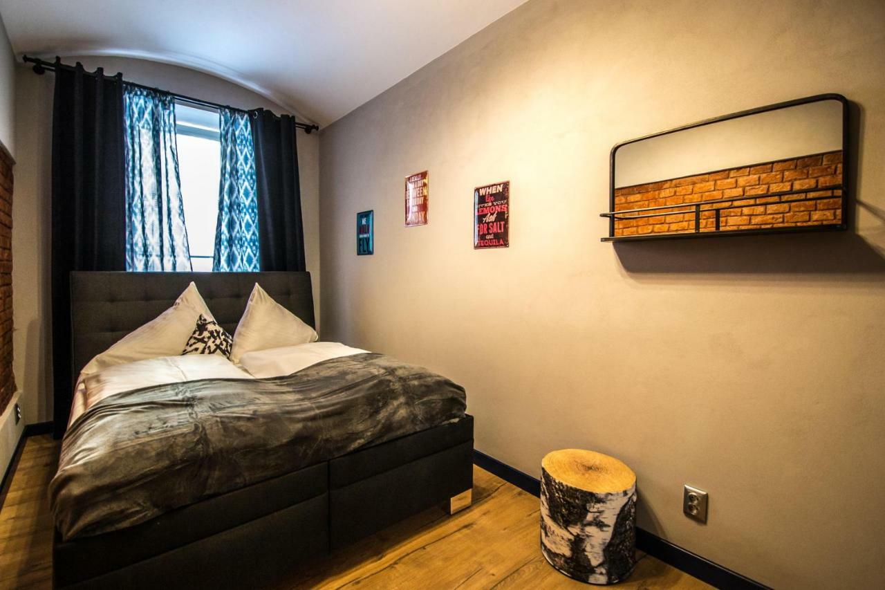 3Bdr Ruterra Apt With Table Football Prague Extérieur photo
